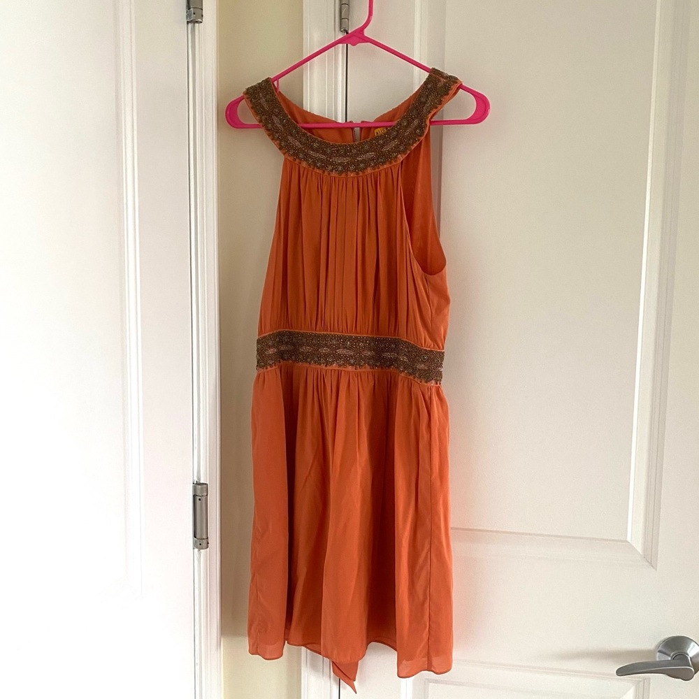 Alice + Olivia Orange beaded mini dress size Medium $490 retail ❤️